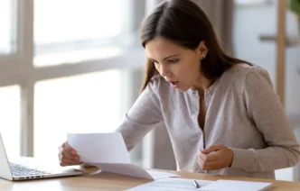 Awans za pracę jako problem