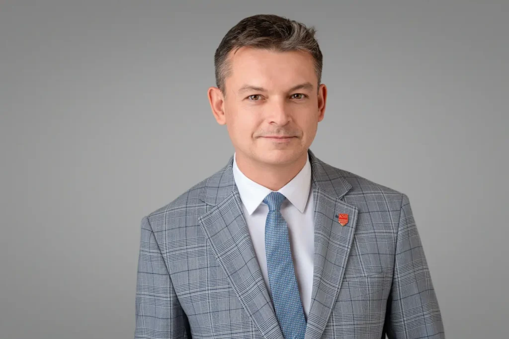 Na zdjęciu dr hab. Marcin Jędrzejczyk, prof. UEK i dyrektor KSB UEK