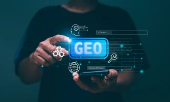 Nowe cyfrowe trio mocy. Tak PR wzmacnia SEO i wyszukiwania AI