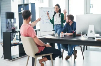 Public relations w erze GEO. Jak zdobyć widoczność w świecie ChatGPT i AI Overview