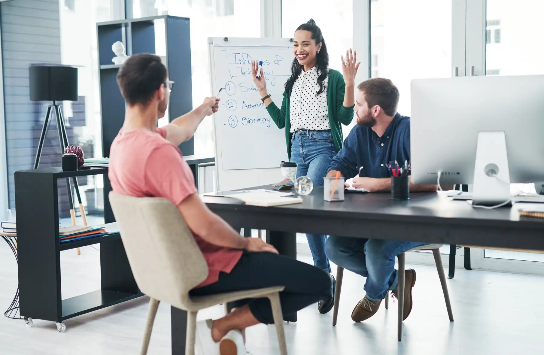 Public relations w erze GEO. Jak zdobyć widoczność w świecie ChatGPT i AI Overview