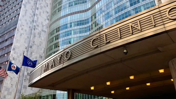 Mayo Clinic wdraża sztuczną inteligencję / Fot. AFP
