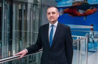 Globalne narzędzia, lokalna kontrola. Suwerenność technologiczna w medycznym IT