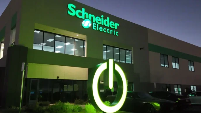 Schneider Electric podnosi prognozy