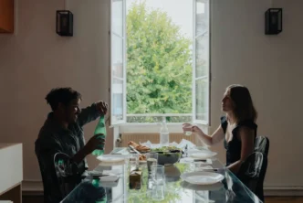Brian Aggrey i Phoebe Novack. Ich przykład pokazuje, jak udziały pracownicze potrafią kupić swobodę, ale też jak długo trzeba czasem czekać na taki moment